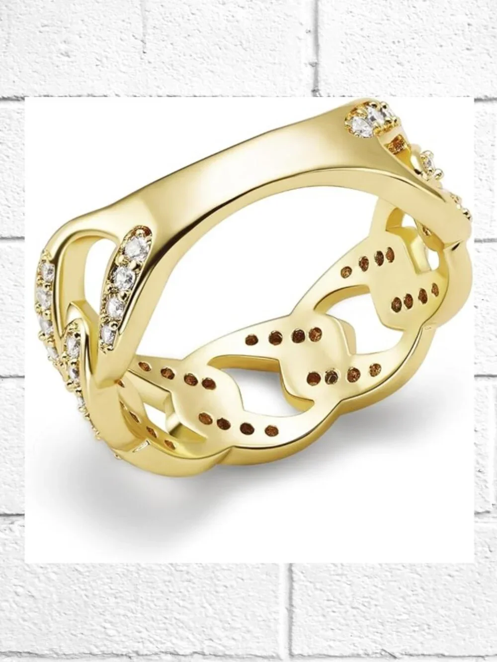 NWT! 14K Gold-Plated Ring with Cuban Chain Link Design and Inset CZ's - Size 7